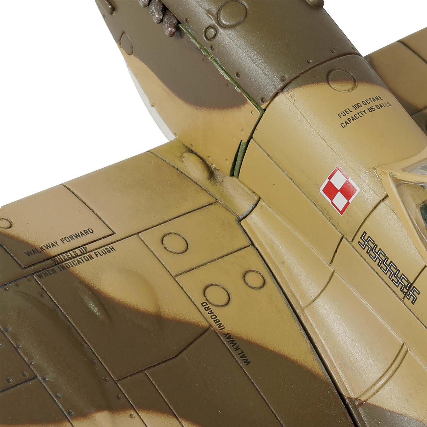 Supermarine Spitfire Mk.IX RAF, EN315 ZX-6 CG of Flt. Lt. Eugeniusz Horbaczewski of No.145 Sqn, La Fouconnerie, Tunisia, April