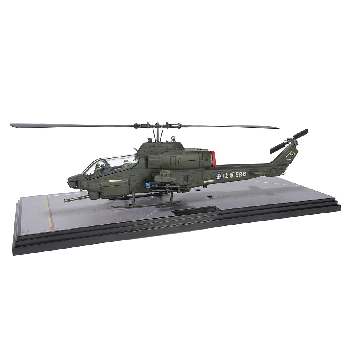 Bell AH-1W "Whiskey Cobra" attack helicopter (High visibility ver.) Tail number #528, 602nd Air Cavalry Brigade Attack Battalion, ROCA, Hsinchu Air Force Base Open Day, April