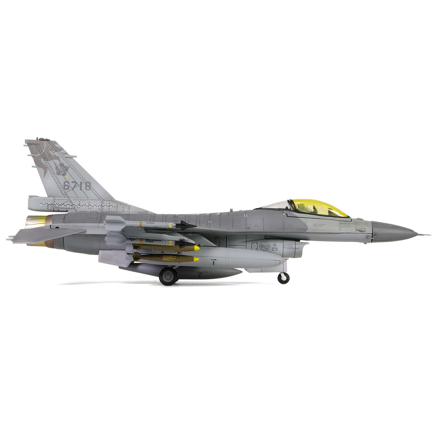 Modern aircraft  Lockheed Martin F-16A, Block#20