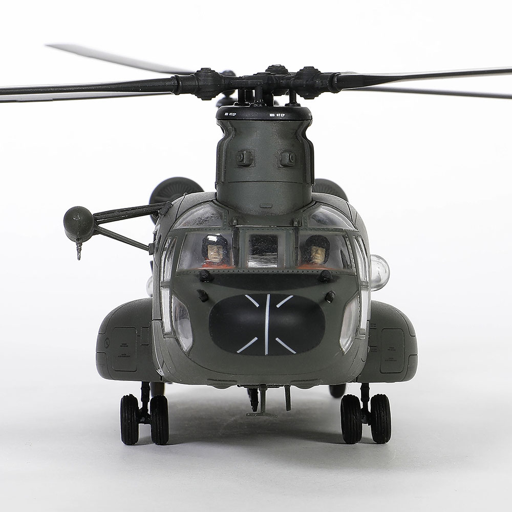 ROC Boeing Chinook CH-47SD helicopter No. 7302 Air Force Special Operations Command of the Republic of China Army Air Assault Transport Battalion  Celebrating the Victory of the Anti-Japanese War and the 70th Anniversary