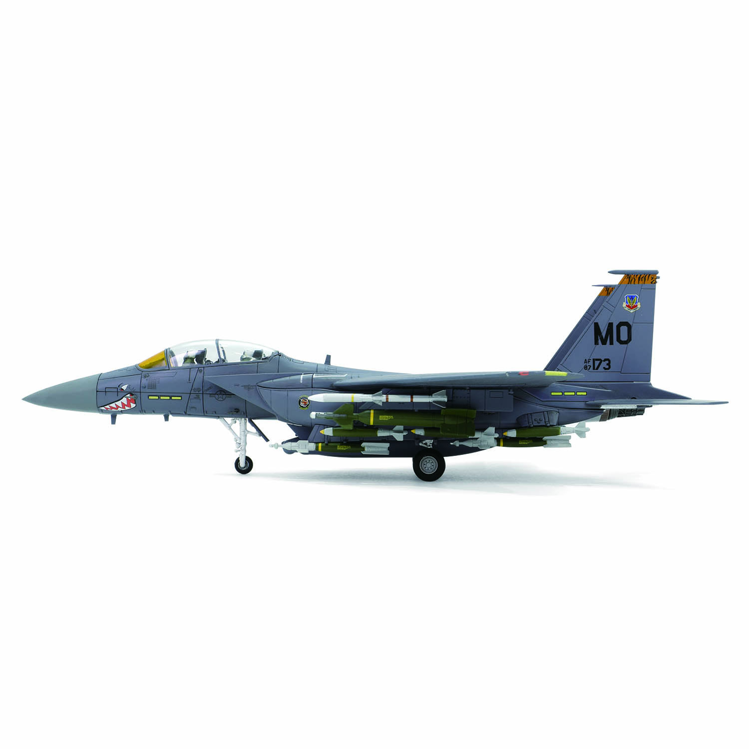 Boeing F-15E Strike Eagle“Shark Mouth”, USAF #87-0173, 391st Fighter Squadron 'Bold Tigers' , 366th Fighter Wing, U.S.A.F Mountain Home AFB, Idaho, 2002