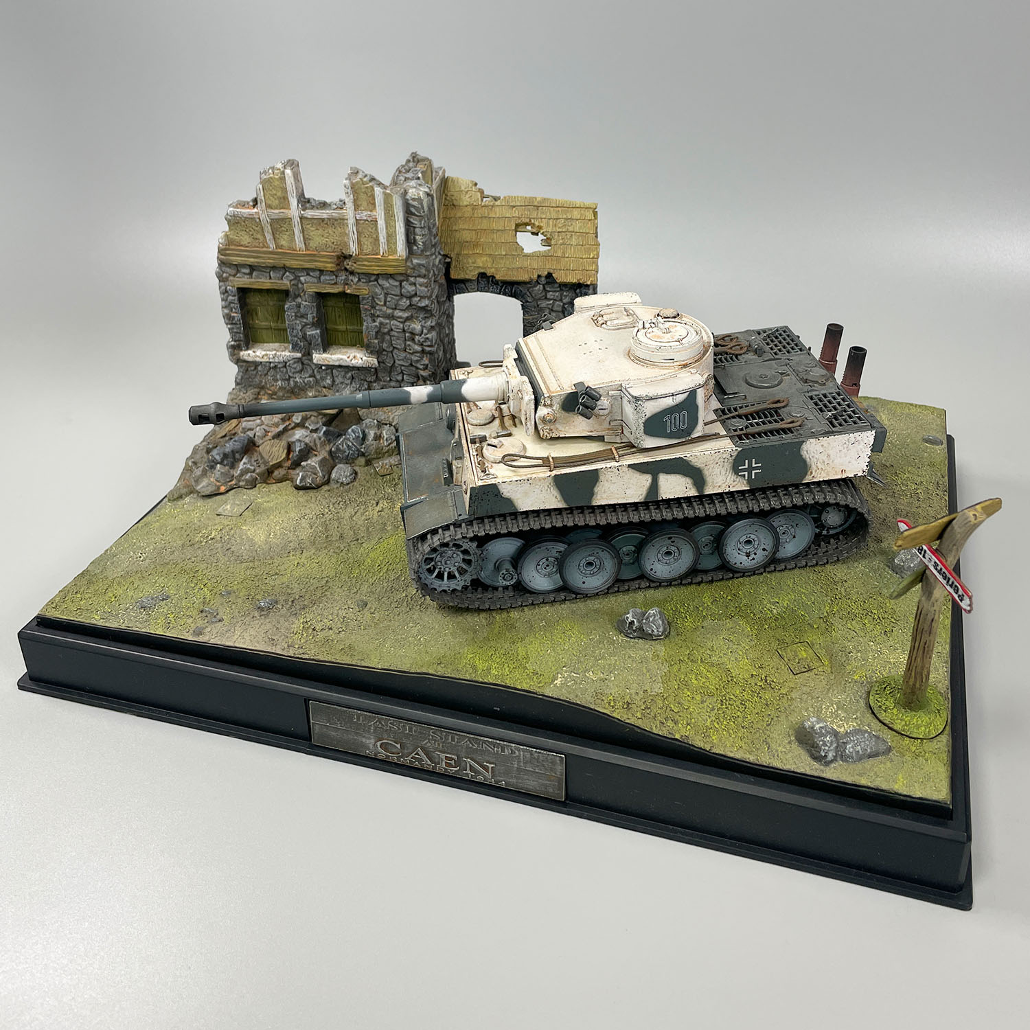 Battle diorama series - The Battle of Caen (Large Scale )